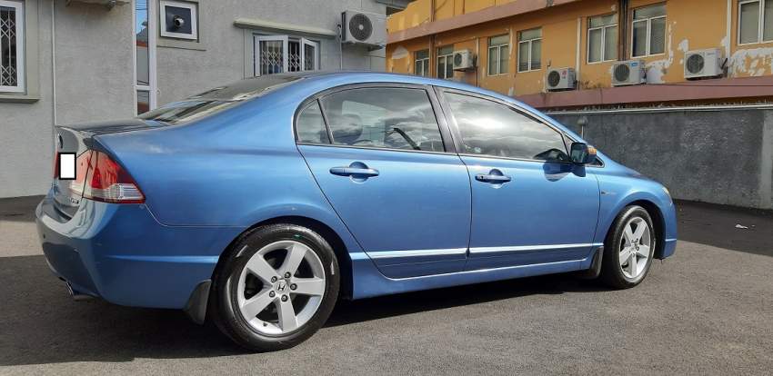 Aug 2009 Honda Civic - 2 - Family Cars  on Aster Vender