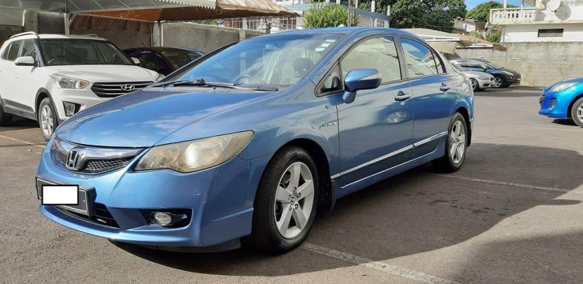 Aug 2009 Honda Civic - 3 - Family Cars  on Aster Vender