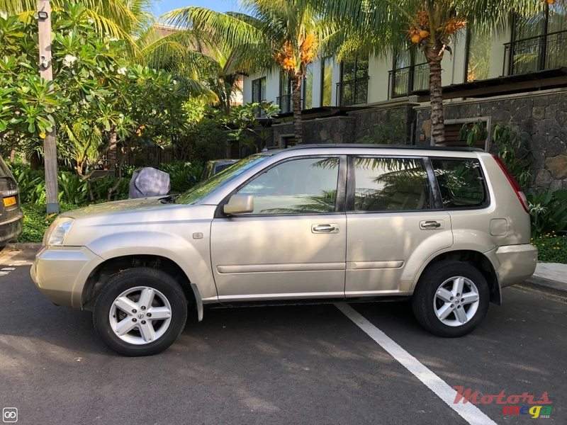 Nissan X-Trail Year 2006 - 0 - SUV Cars  on Aster Vender