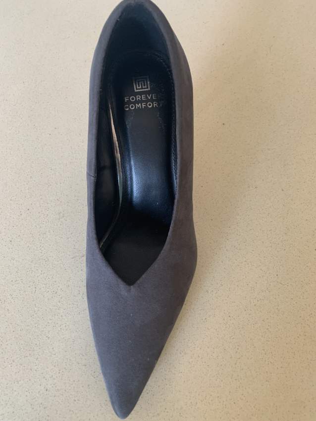 Shoes - 2 - Others  on Aster Vender