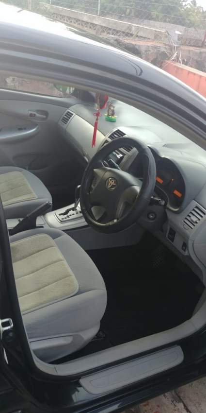 TOYOTA GLI COROLLA 08. EXCELLENTE ETAT - 6 - Luxury Cars  on Aster Vender