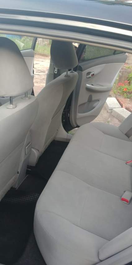 TOYOTA GLI COROLLA 08. EXCELLENTE ETAT - 4 - Luxury Cars  on Aster Vender