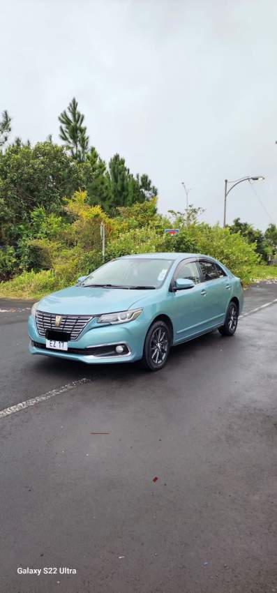 Toyota Premio 2017 - 1 - Family Cars  on Aster Vender
