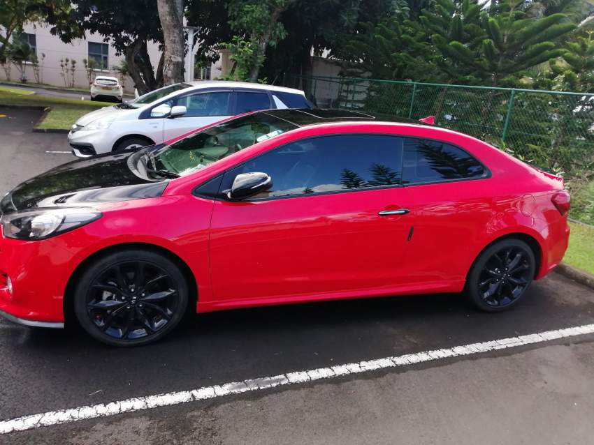Kia Cerato Koup Year 2017 - 7 - Sport Cars  on Aster Vender