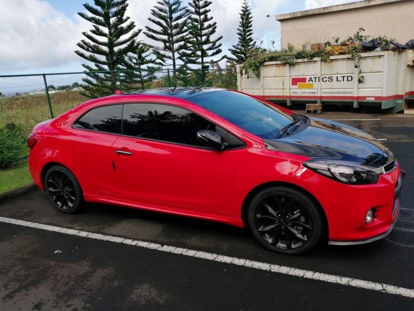 Kia Cerato Koup Year 2017 - 5 - Sport Cars  on Aster Vender