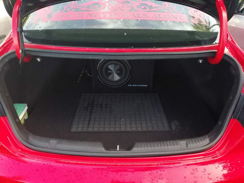 Kia Cerato Koup Year 2017 - 1 - Sport Cars  on Aster Vender