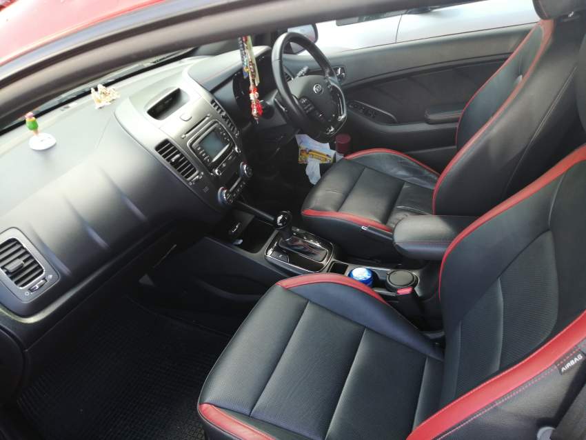 Kia Cerato Koup Year 2017 - 2 - Sport Cars  on Aster Vender