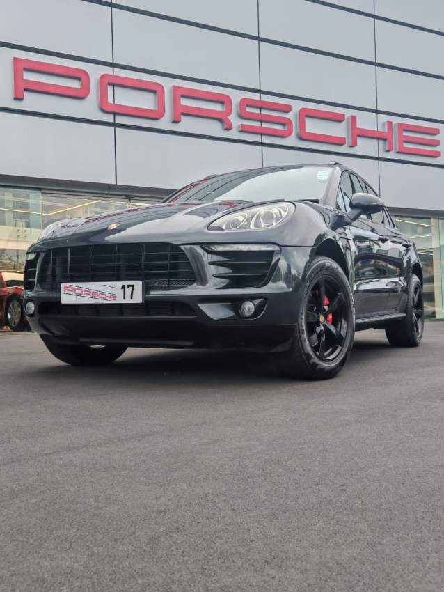 Porsche Macan - 0 - Luxury Cars  on Aster Vender