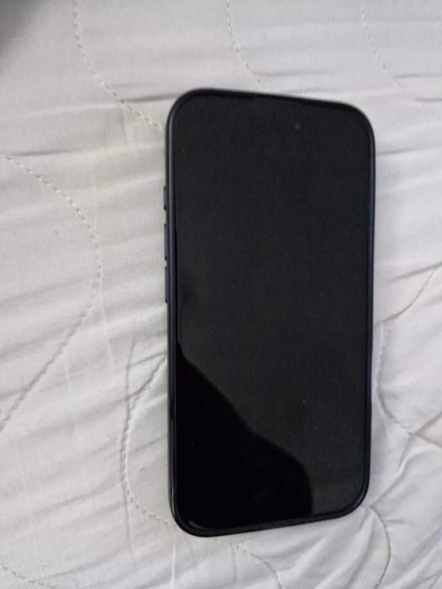 Iphone 16 - 3 - iPhones  on Aster Vender