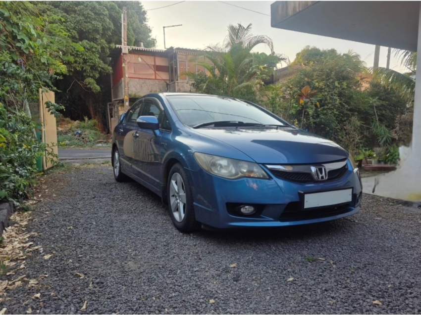 Honda civic for sale - 1 - Family Cars  on Aster Vender