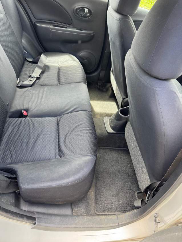 Nissan March 2013 - 3 - Compact cars  on Aster Vender