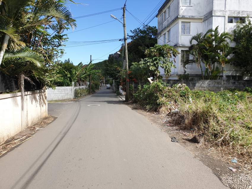 32 Perches Boundary Avenue & Robert Edward Hart Rose Hill Tel 52515531 - 2 - Land  on Aster Vender