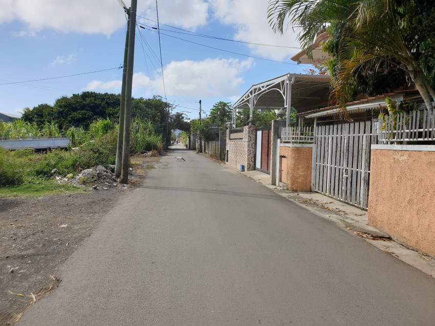 32 Perches Boundary Avenue & Robert Edward Hart Rose Hill Tel 52515531 - 1 - Land  on Aster Vender