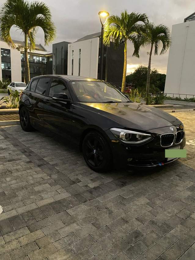BMW 116i Sport Edition (2012)