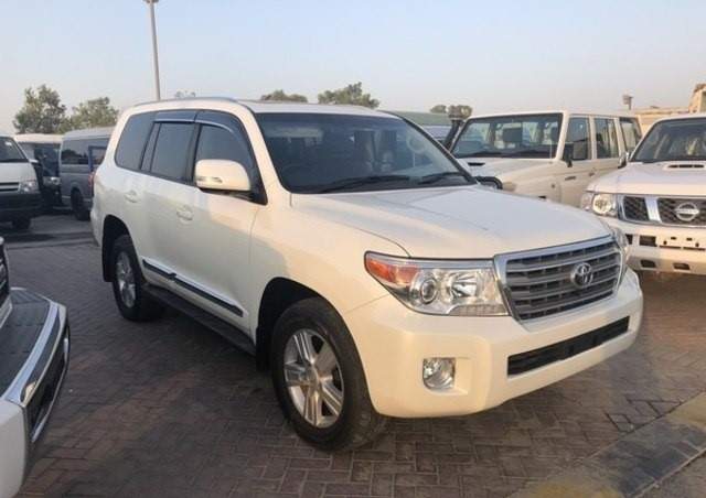2013 Toyota Land cruiser for sale - 0 - SUV Cars  on Aster Vender