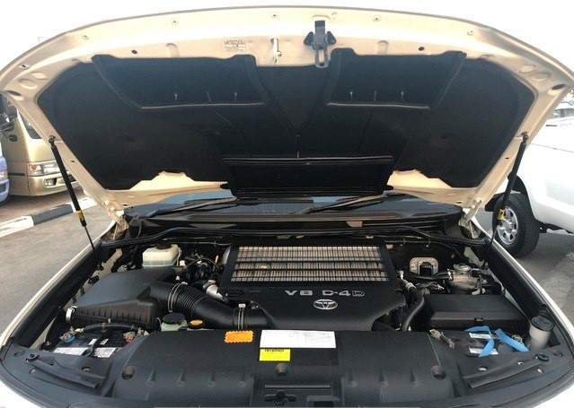 2013 Toyota Land cruiser for sale - 6 - SUV Cars  on Aster Vender