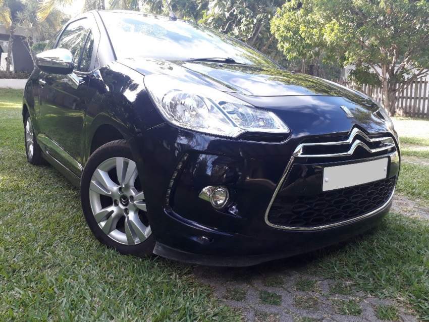 2014 Citroen DS 3 Cabriolet on Aster Vender