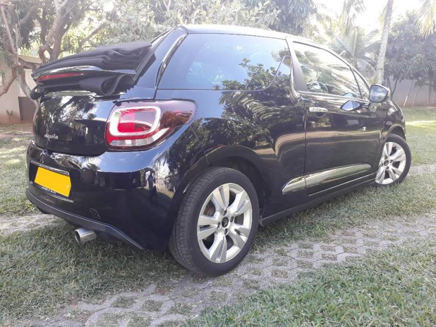 2014 Citroen DS 3 Cabriolet - 3 - Sport Cars  on Aster Vender