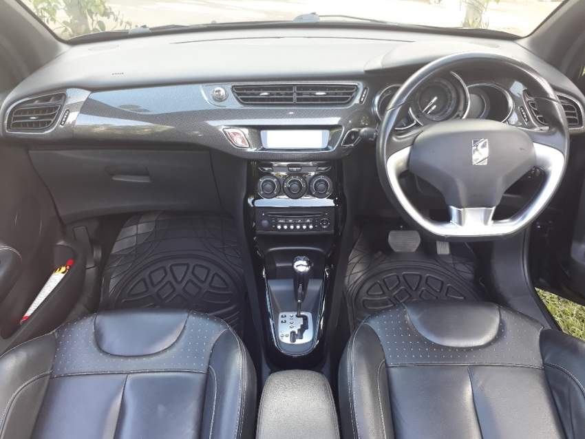 2014 Citroen DS 3 Cabriolet - 8 - Sport Cars  on Aster Vender