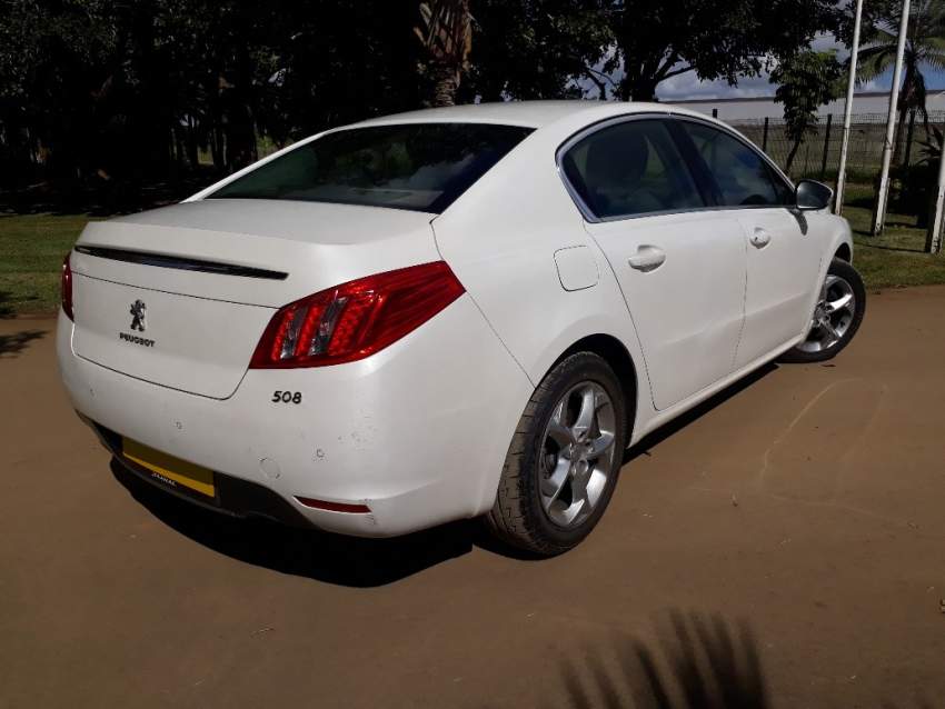 2013 Peugeot 508 1.6 - 5 - Luxury Cars  on Aster Vender