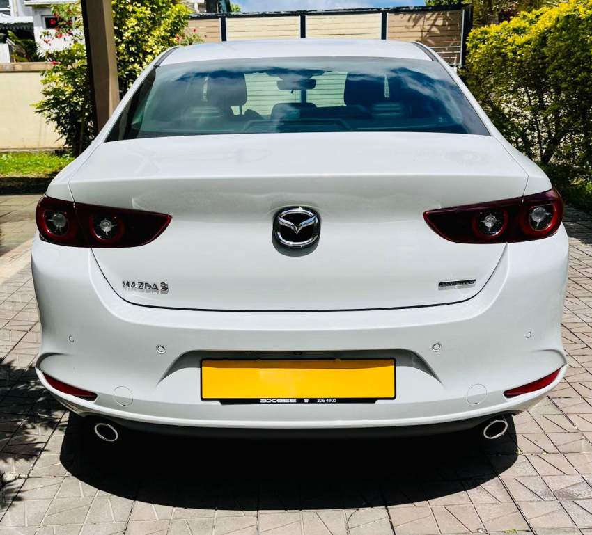 Mazda 3 Sedan High (Nov 2024) - 3 - Family Cars  on Aster Vender