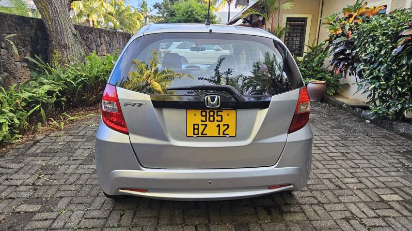 Honda Fit 2012 - 2 - Compact cars  on Aster Vender