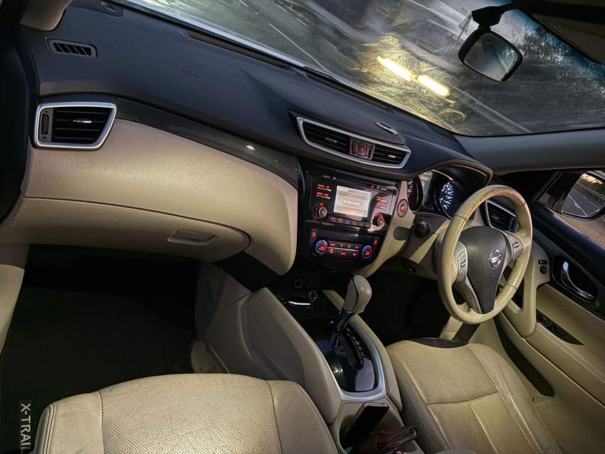 Nissan X-Trail 2016 (7-Seater) - 3 - SUV Cars  on Aster Vender