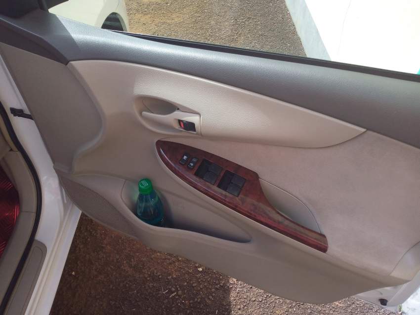 Car Axio Grade G Manuel - 1 - Family Cars  on Aster Vender