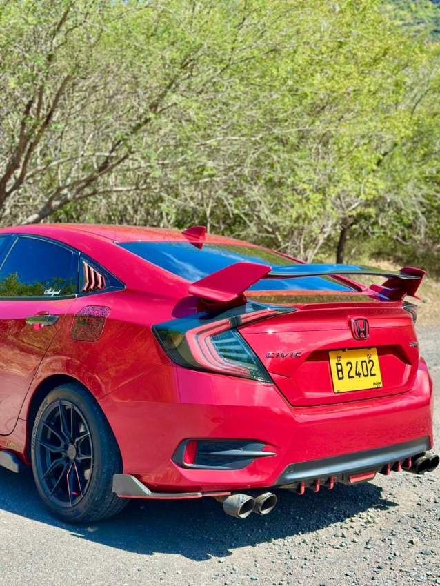 Honda Civic 1.5L VTEC Turbo (FC1) 2017 - 1 - Family Cars  on Aster Vender