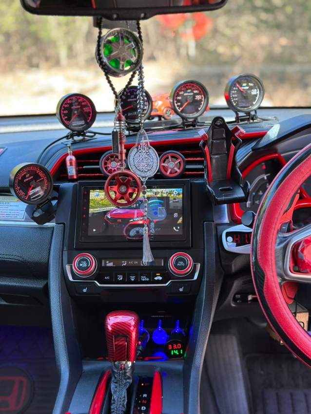 Honda Civic 1.5L VTEC Turbo (FC1) 2017 - 5 - Family Cars  on Aster Vender