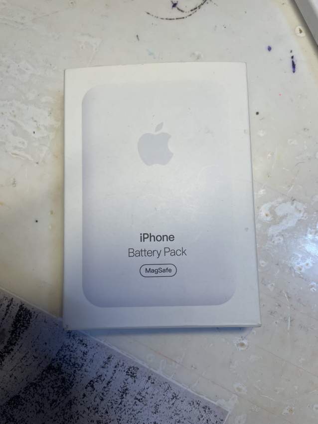 Apple MagSafe - 2 - External battery  on Aster Vender