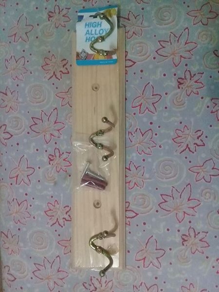 Wooden hooks - 0 - Bathroom  on Aster Vender