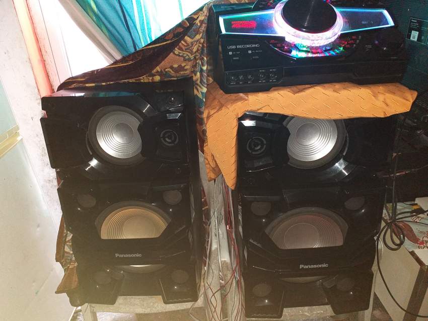 1 pair bafoule and amplifier - 0 - Other Musical Equipment  on Aster Vender