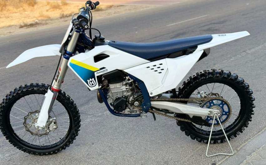 Hasqvarna 450 2025 - 1 - Off road bikes  on Aster Vender