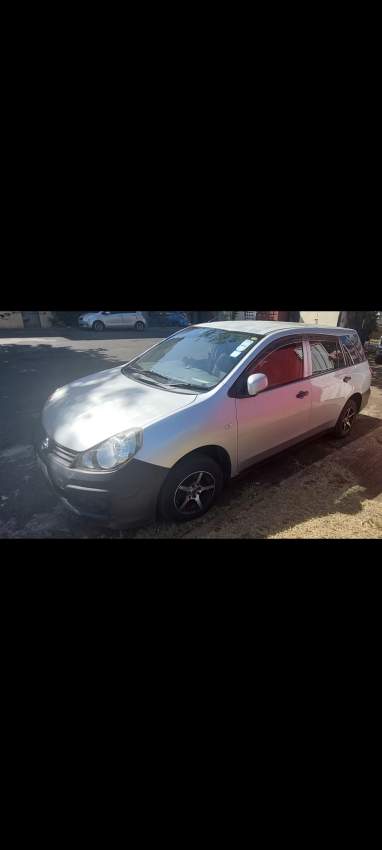 Nissan Wingroad 2013 - 2 - Compact cars  on Aster Vender