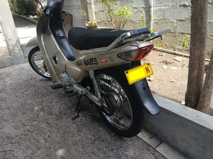 Honda waves - 3 - Sports Bike  on Aster Vender