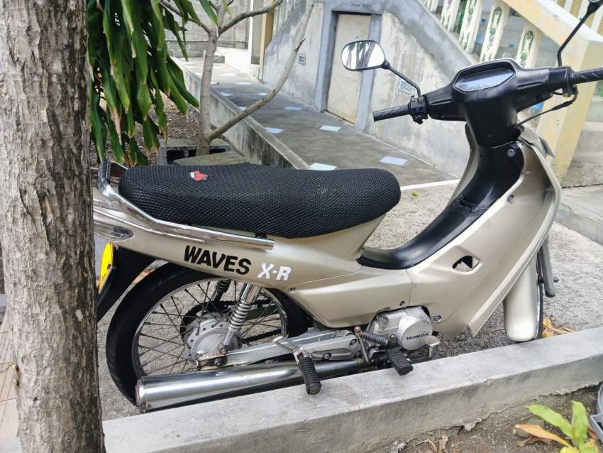 Honda waves - 1 - Sports Bike  on Aster Vender