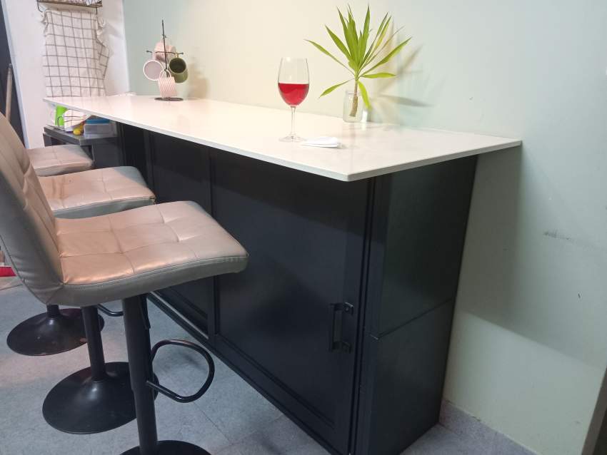 Bar island and stool - 1 - Table & chair sets  on Aster Vender