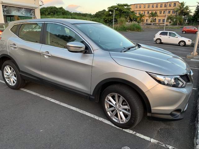 Nissan Qashqai - 6 - SUV Cars  on Aster Vender