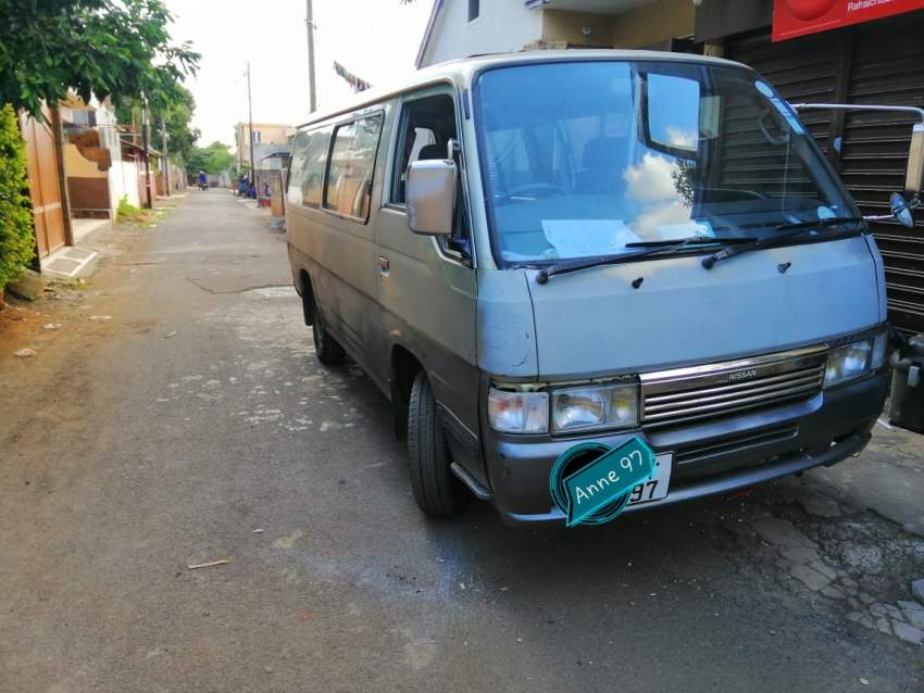 Nissan Caravan 1997 - 5 - Cargo Van (Delivery Van)  on Aster Vender