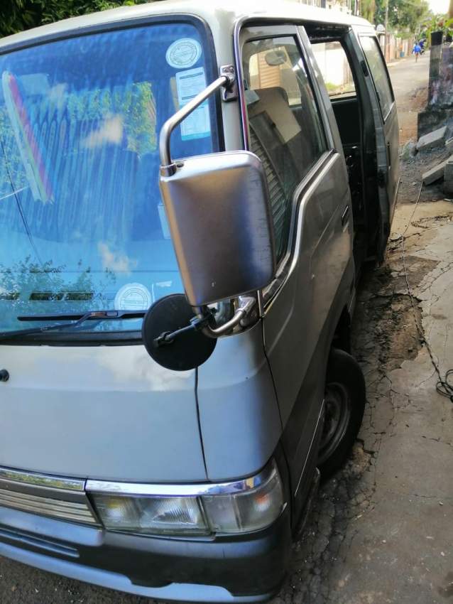 Nissan Caravan 1997 - 8 - Cargo Van (Delivery Van)  on Aster Vender