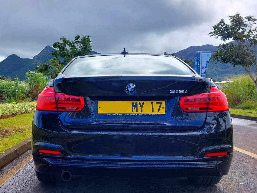 BMW 318i – 2017 - 3 - Luxury Cars  on Aster Vender