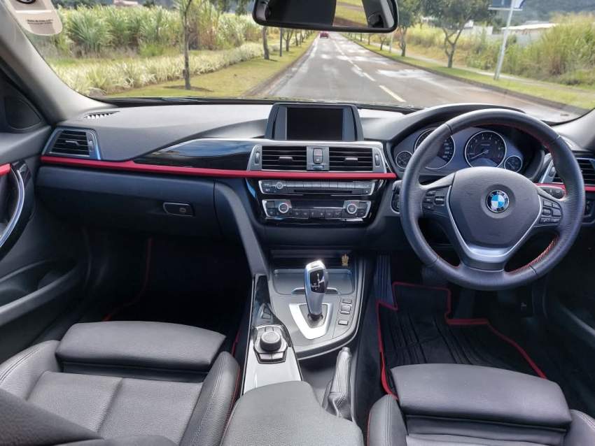 BMW 318i – 2017 - 5 - Luxury Cars  on Aster Vender