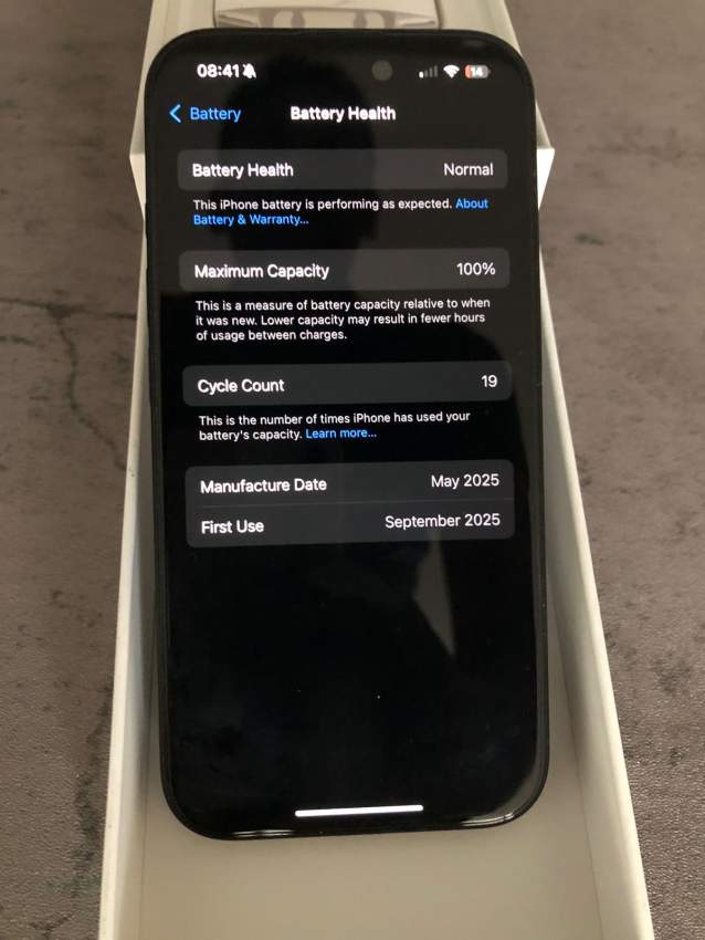 iPhone 16 - 2 - iPhones  on Aster Vender
