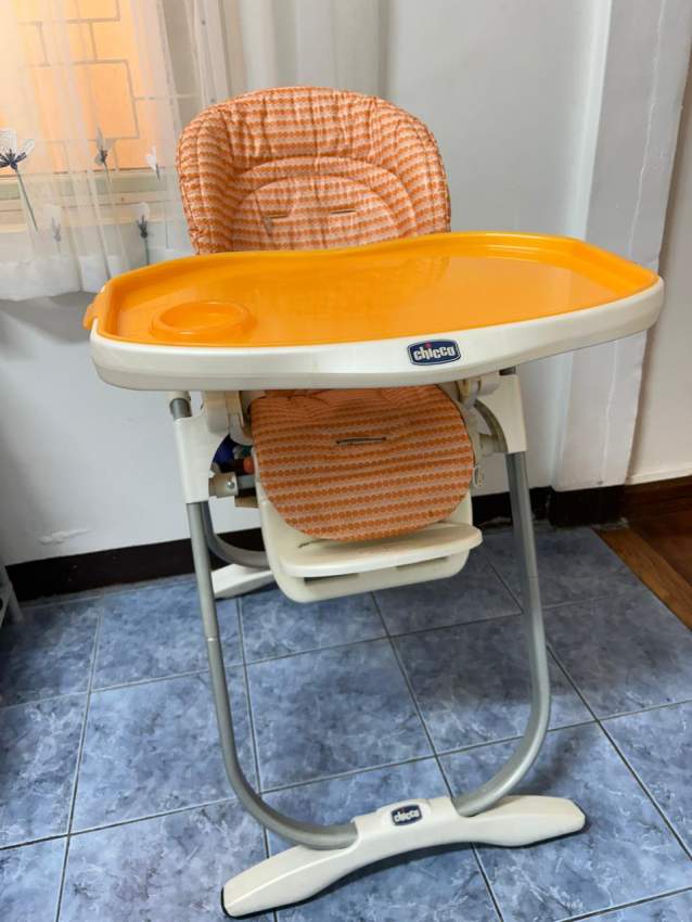 Chaise Haute - 1 - Chairs, seats  on Aster Vender