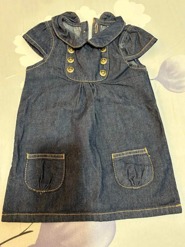 Robe on Aster Vender