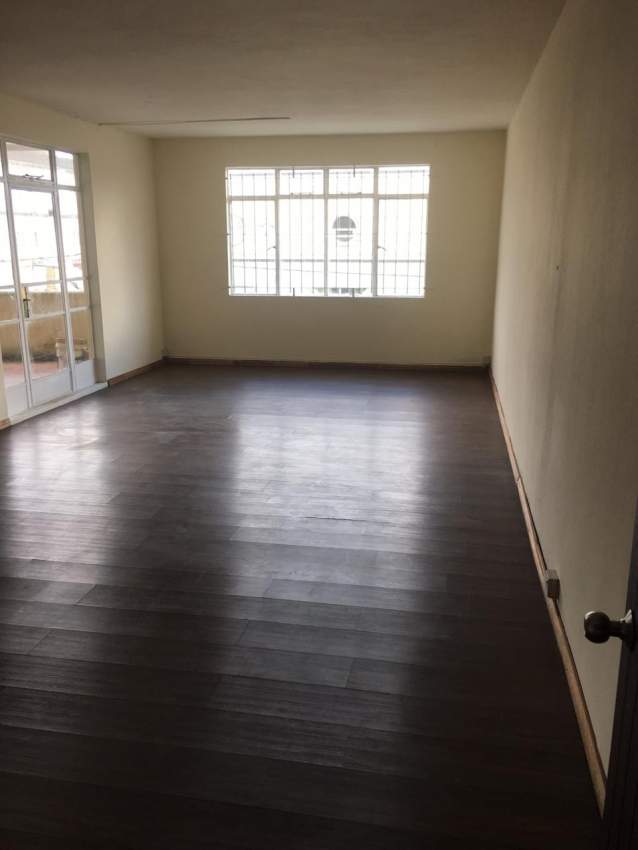 Appartement 2 eme etage a vendre a Ramdany building  curepipe - 0 - Apartments  on Aster Vender