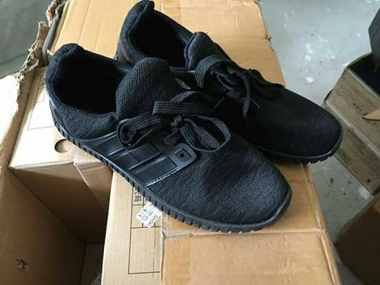 Shoes for sale - 0 - Sneakers  on Aster Vender