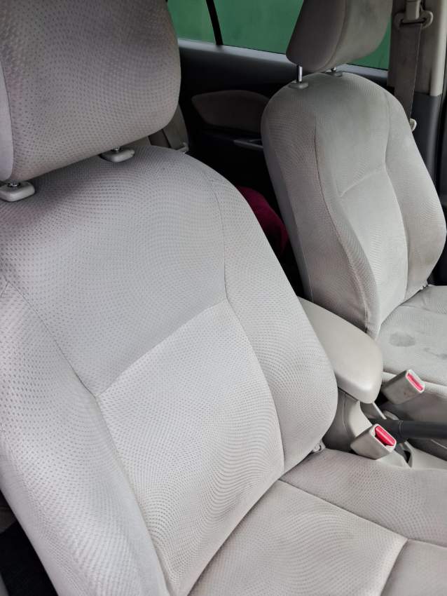 Toyota Belta 2011 for sale - 1 - Family Cars  on Aster Vender