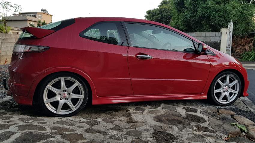 Honda Civic FN2 GT Type R - 1 - Sport Cars  on Aster Vender